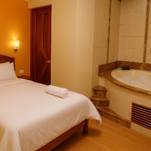 HABITACIÓN SUITE JUNIOR